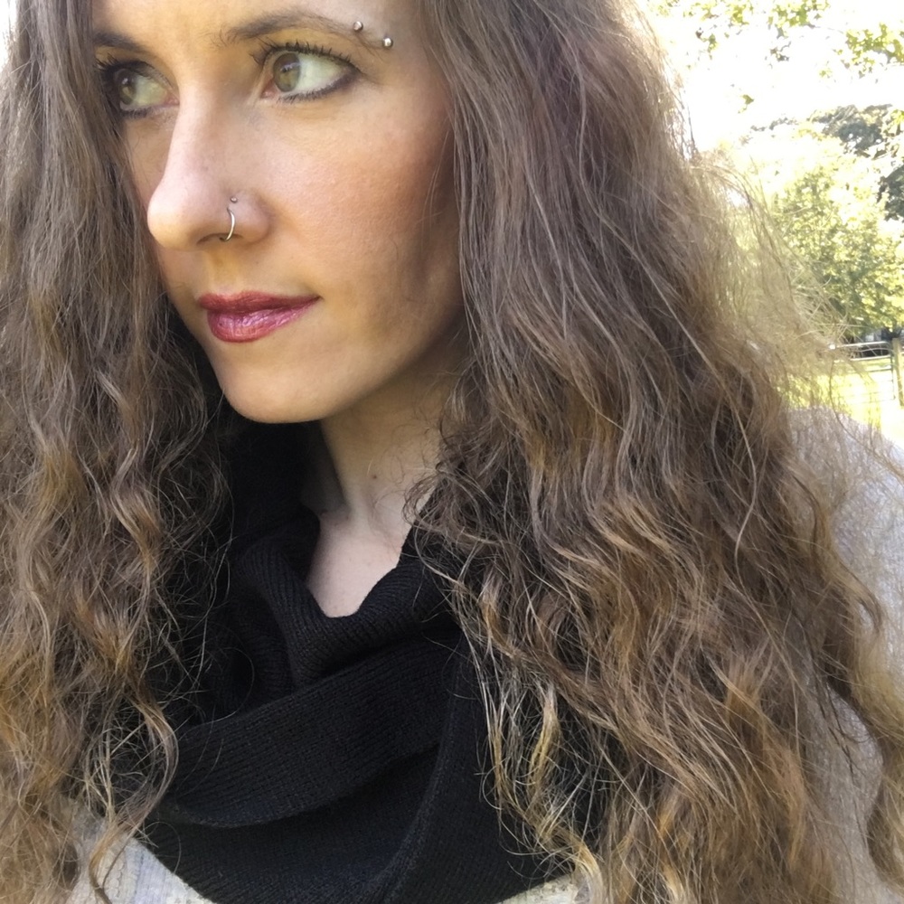🧣♥️Luxe Knit Infinity Scarf BLACK - Picture 2 of 6